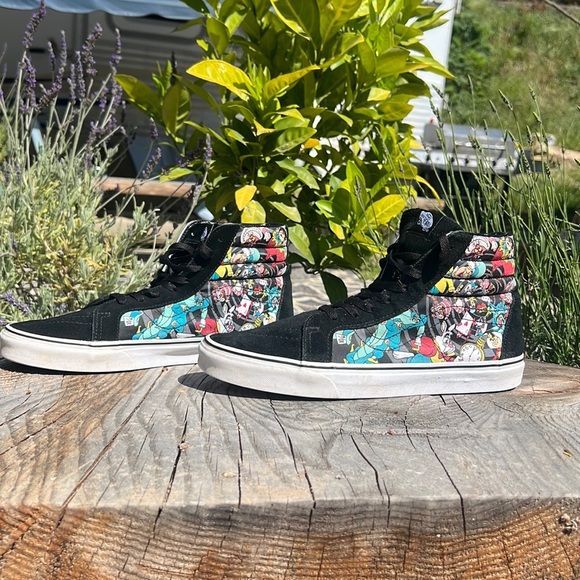 Van’s Disney “Down the Rabbit Hole” sk8 high tops rare 2016 print Men sz 11.5 - Picture 3 of 8